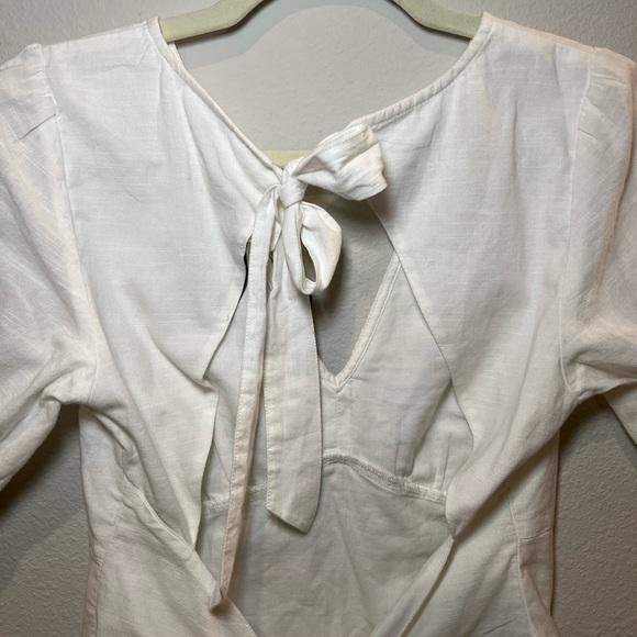 Abercrombie & Fitch Women’s White Open Tie Back Size S - Picture 10 of 10